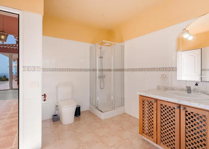 Llanitos Gigantes Villa