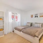 Llanitos Gigantes فيلة *