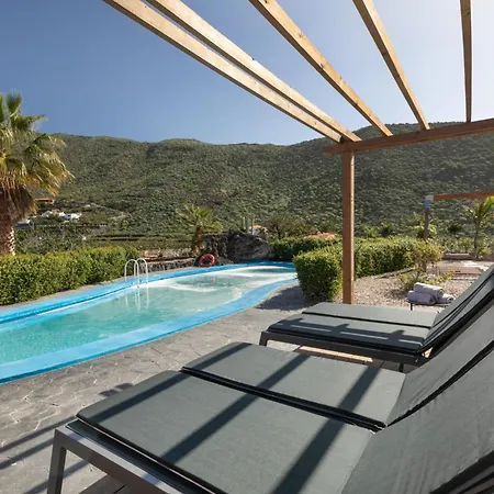 Llanitos Gigantes * Santiago Del Teide